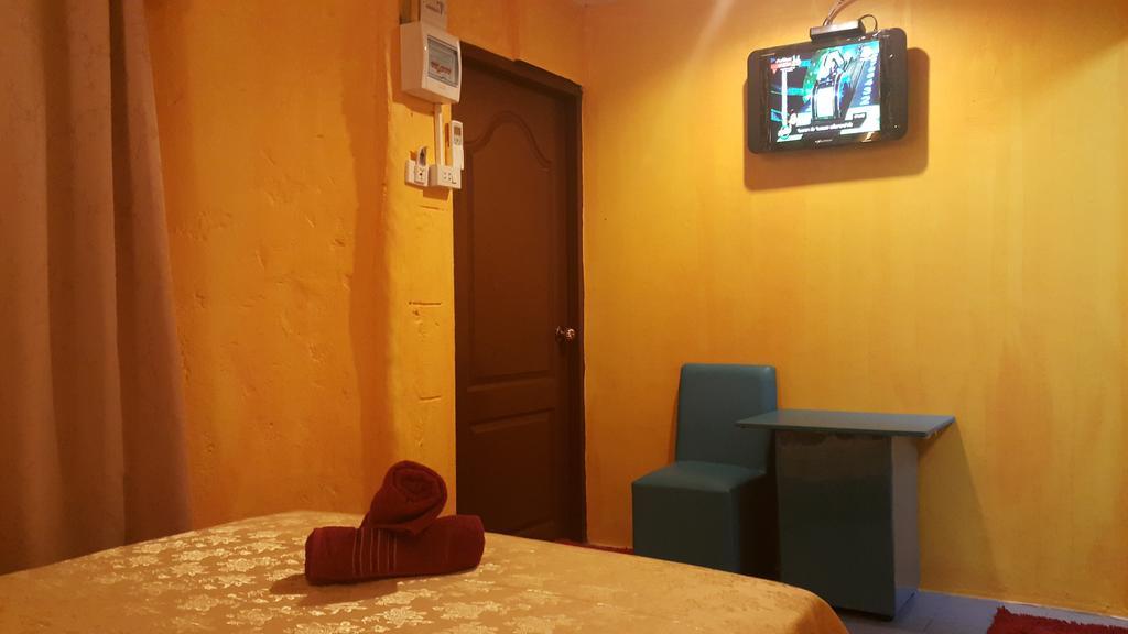 Apartamento Ma-Samet Rayong Habitación foto
